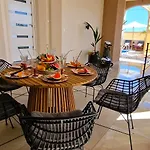 Villa Eight8holiday With Heated Pool Near Split