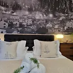 Eight8holiday With Heated Pool Near Split Villa Kastela