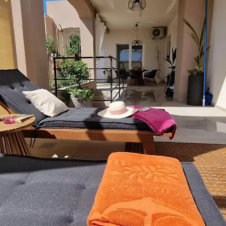 Eight8holiday With Heated Pool Near Split *