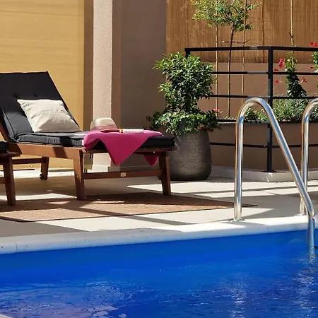 Villa Eight8holiday With Heated Pool Near Split *