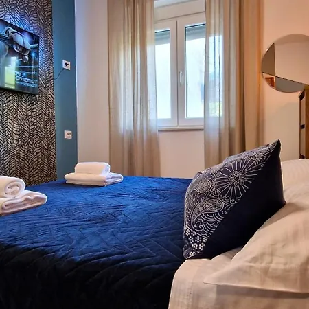 Villa Eight8holiday With Heated Pool Near Split