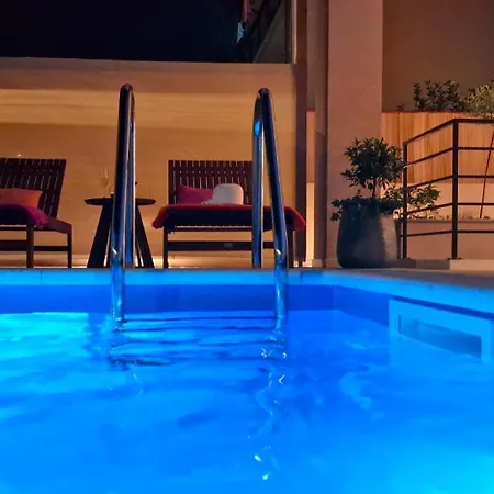 Villa Eight8holiday With Heated Pool Near Split *