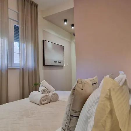 Eight8holiday With Heated Pool Near Split Villa