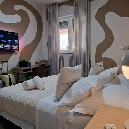 Eight8holiday With Heated Pool Near Split Villa *