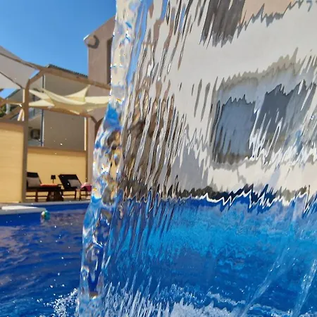 Eight8holiday With Heated Pool Near Split Villa *